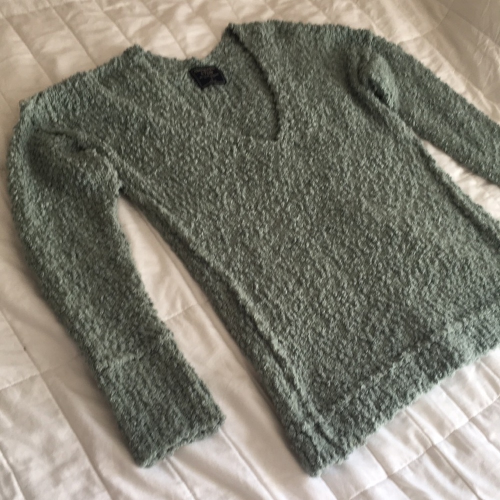 Abercrombie and Fitch Green V neck sweater
